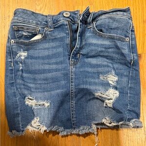 american eagle jean skirt size 2
